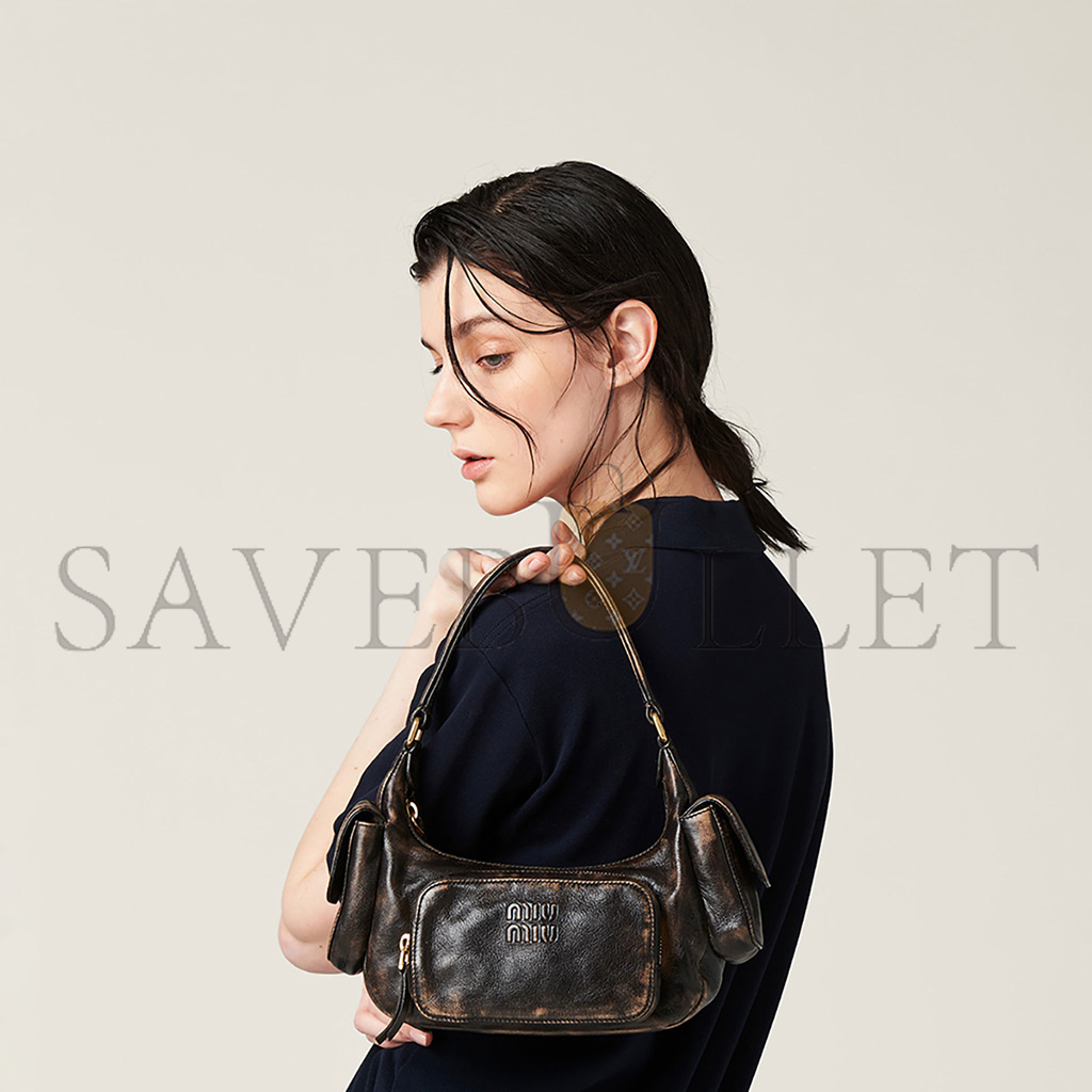 MIU MIU NAPPA LEATHER POCKET BAG 5BC146 (21*12*6cm) MIU MIU NAPPA LEATHER POCKET BAG 5BC146 (21*12*6cm)